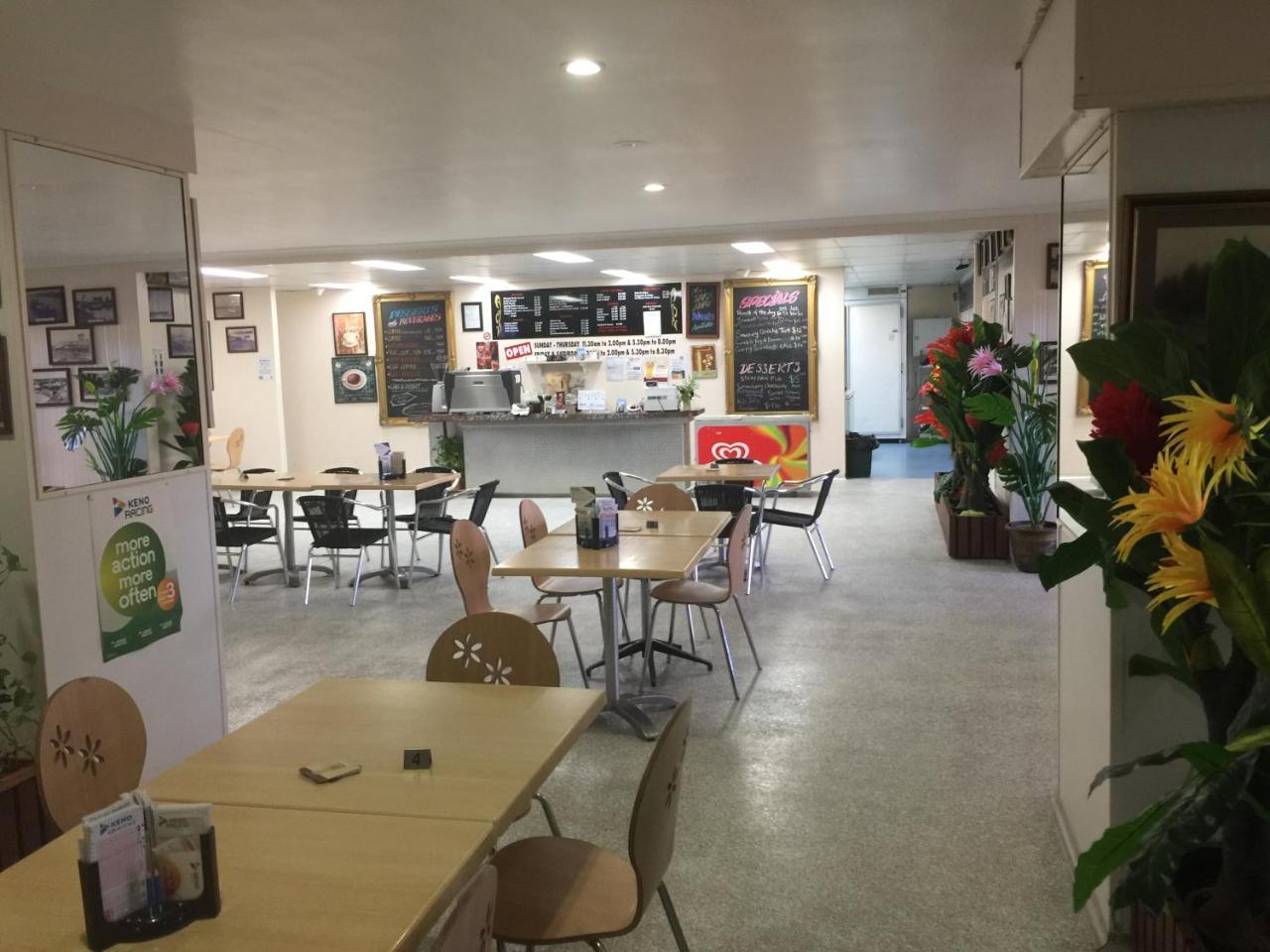 Granville Tavern And Motel Мэриборо Экстерьер фото